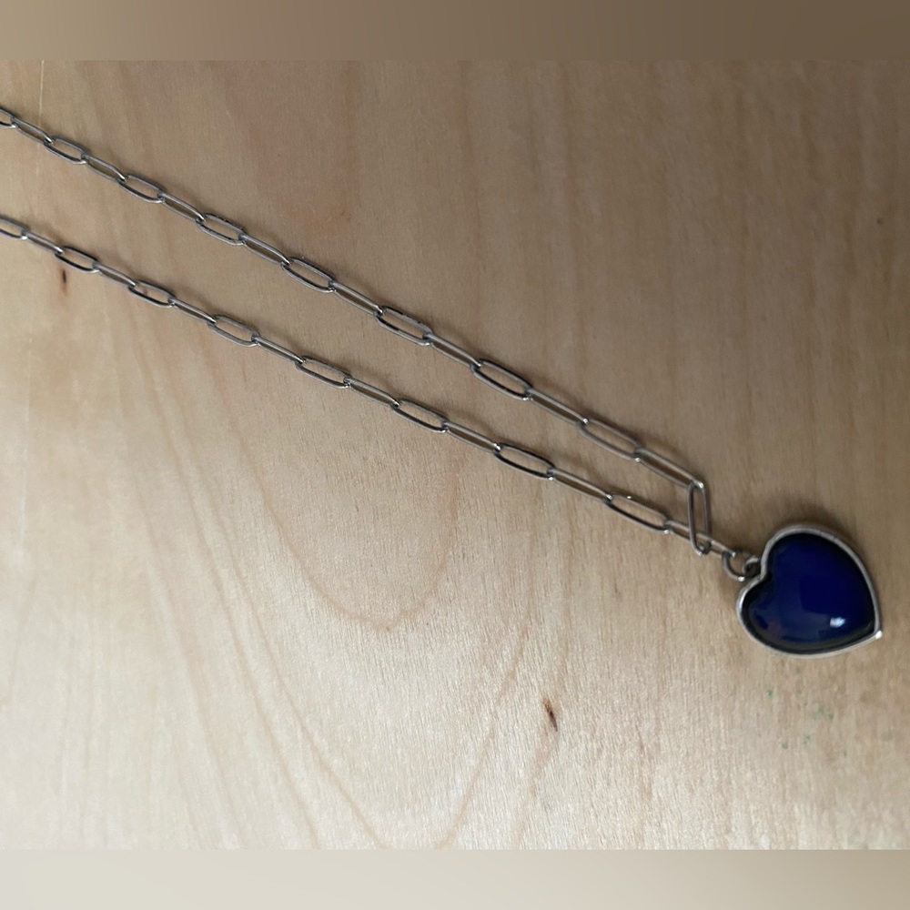 Pita Vida Mood Heart Necklace